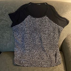 Women’s, Papermoon top. Excellent condition like new.  Mixed material.